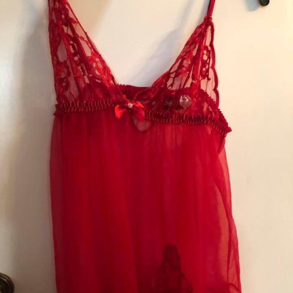 New Red Frederick’s of Hollywood lingerie baby doll size medium vintage rare